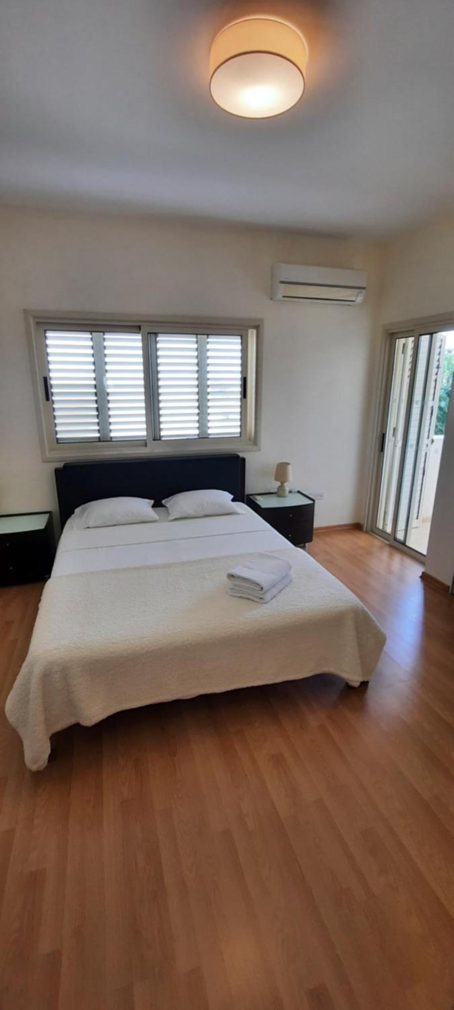 Villa Larnaca Bay Resort 沃罗里尼 外观 照片